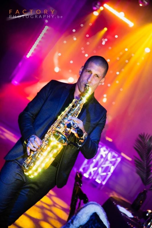 Charles sax tkila booking - 0475 42 41 42