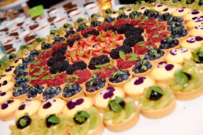 buffet dessert - traiteur aromate - huwelijk mariage feestzaal salle de mariage