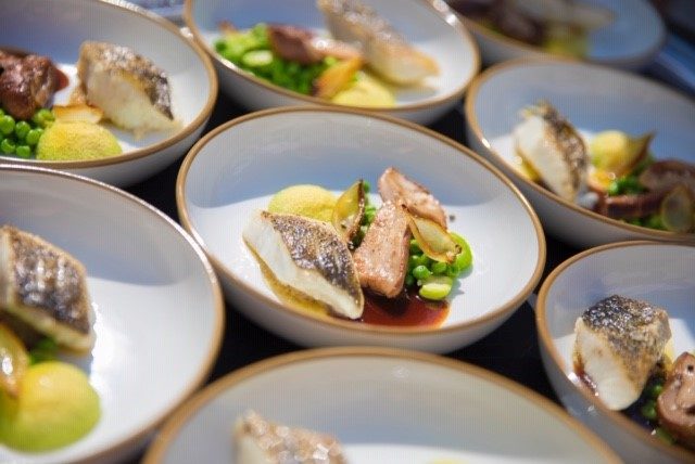degustatie bordje - traiteur aromate - huwelijk mariage feestzaal salle de mariage